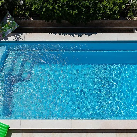 2 Bedroom Stunning In Apartament Dramalj